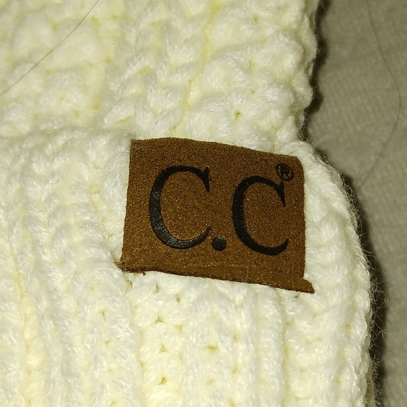 NWT! C.C Winter Hat - Picture 4 of 7
